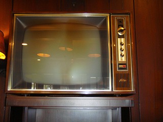 古いテレビ.jpg